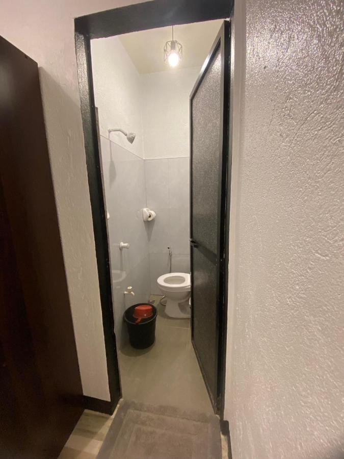 Shanti'S Inn 卢纳将军城 外观 照片